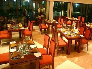 Hotel Riverside Resort And Spa Kumbakonam Bagian luar foto